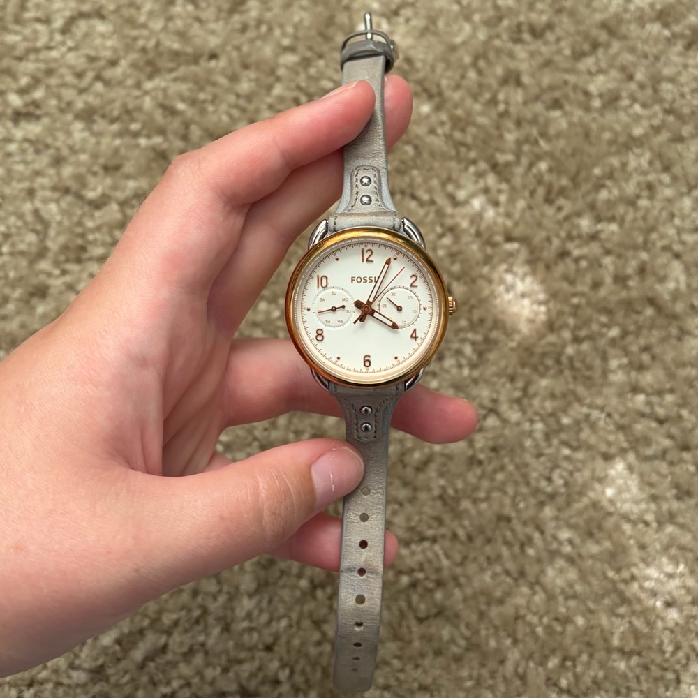 Fossil ES4048 Genuine Leather Watch